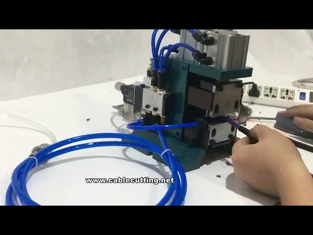Пневматическая машина для зачистки и скручивания проводов WPM-3F+T – автоматическая обработка